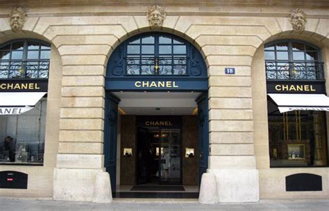 chanel head office contact number